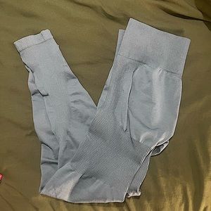 SEAMLESS RIBBED CONTOUR LEGGINGS by lazuli label